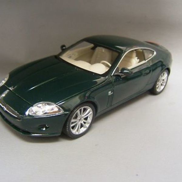 ＷＥＬＬＹ　ジャガー　ＸＫ　クーペ　2500　1/24　販売済み