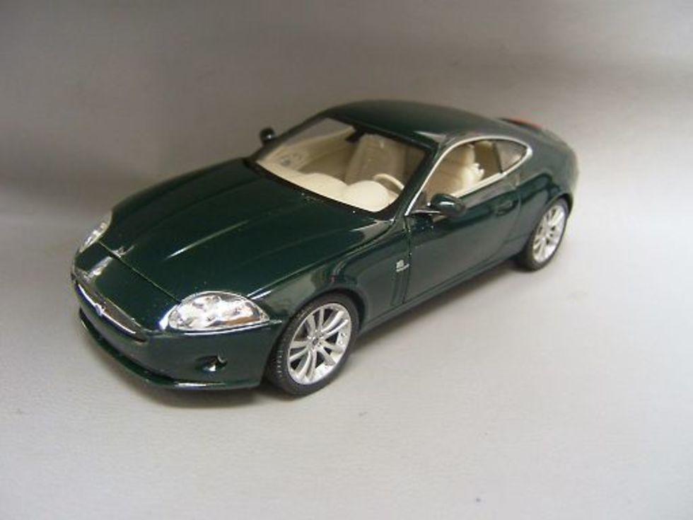 ＷＥＬＬＹ　ジャガー　ＸＫ　クーペ　2500　1/24　販売済みのサムネイル