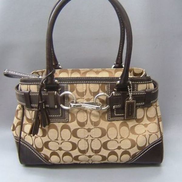 コーチ　ミニボストン　税込み18480円　販売済み