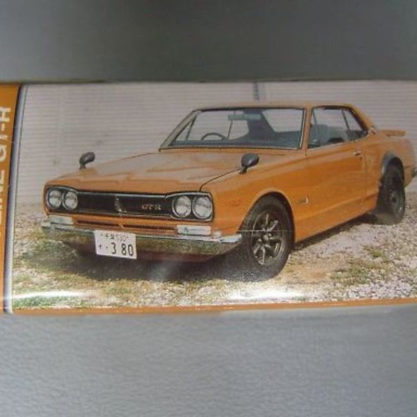 ガリバー特注 トミカスカイライン 2000 GT-R 　販売済み